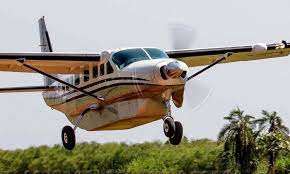 Flying safaris in Uganda